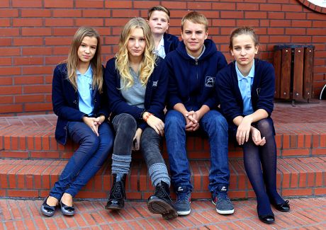 Mundurki Szkolne w Complex of Silesian International Schools, Polska