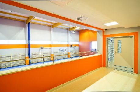 Nowa Hala Sportowa w Complex of Silesian International Schools, Polska